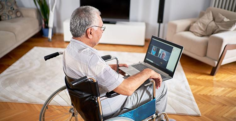 Online chat wheelchair user